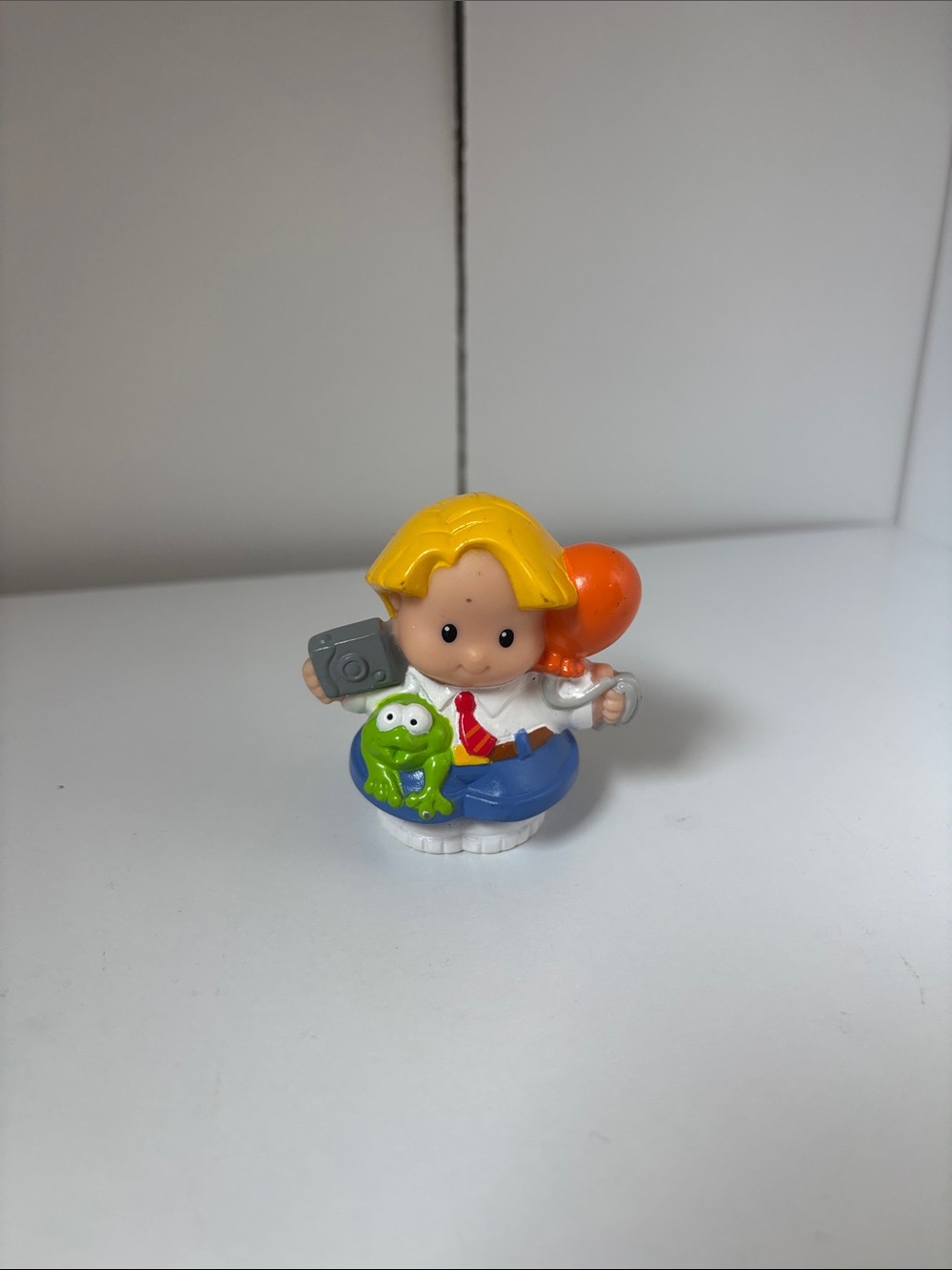 Y2K Fisher Price Little People Eddie with Orange Balloon, Camera and Frog
